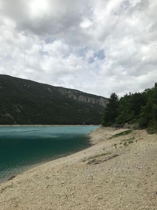 La Maison Des Pins Saint-Julien-du-Verdon Εξωτερικό φωτογραφία