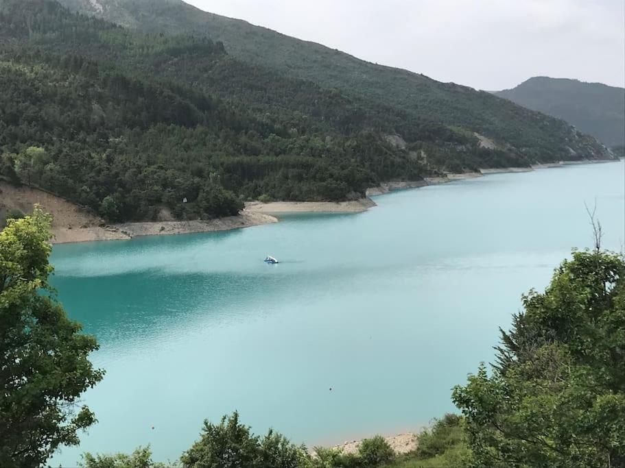 La Maison Des Pins Saint-Julien-du-Verdon Εξωτερικό φωτογραφία